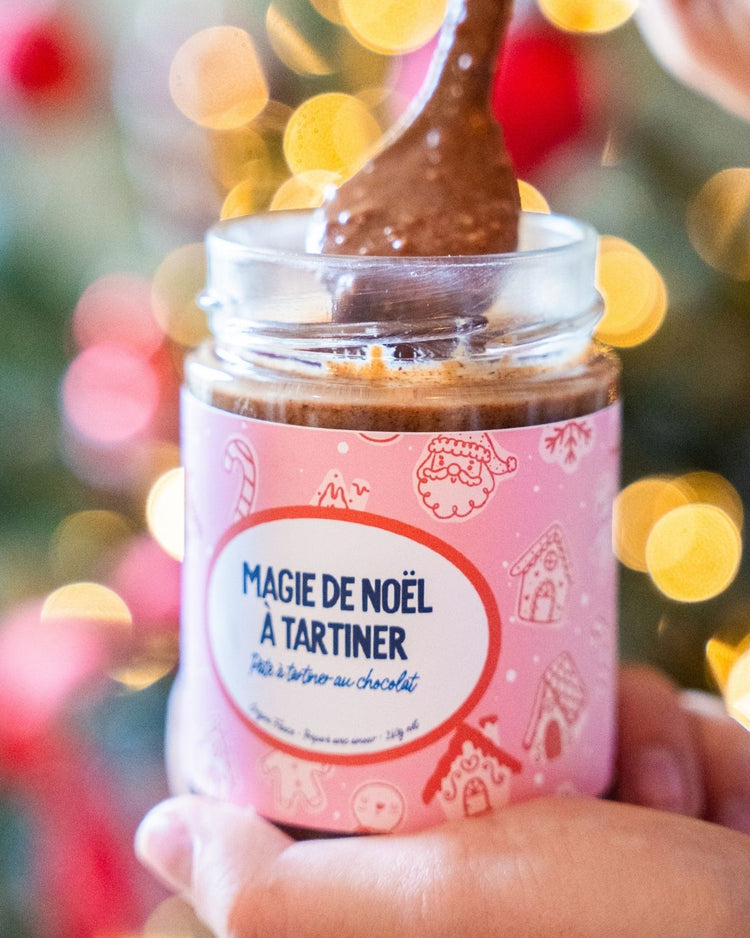 Pâte à tartiner chocolatée avec motif festif de Noël