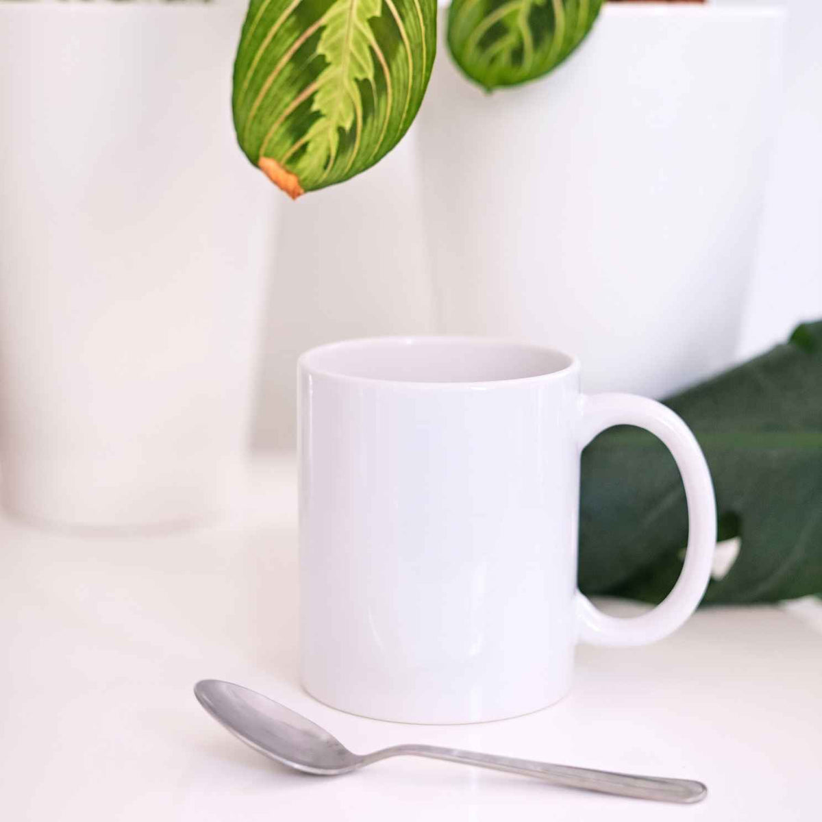Mug 'Meilleur Papy' vu de côté avec une inscription en relief