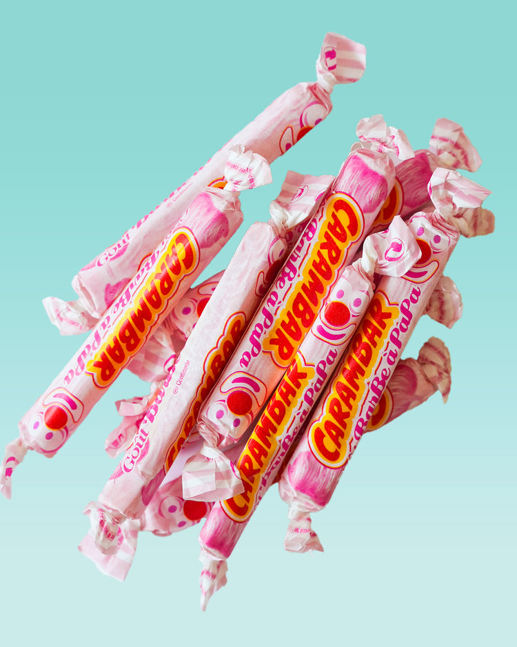 Lot de 10 Carambars au goût barbe à papa, emballage coloré.