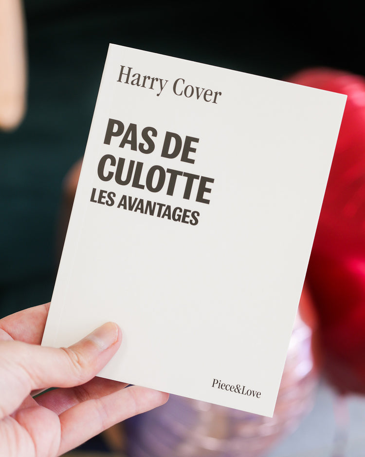 Couverture du carnet avec un design humoristique et coloré.