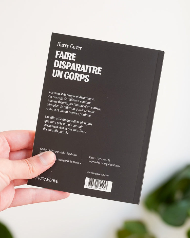 Carnet humoristique avec une couverture intrigante et graphique.
