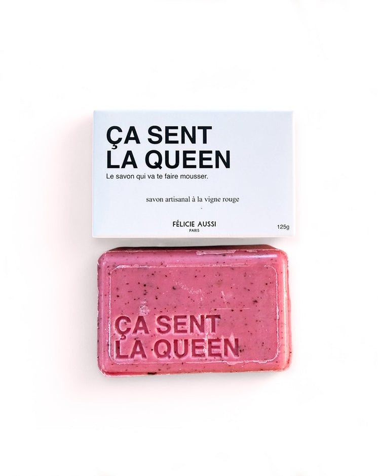 Savon artisanal à la vigne rouge, texture crémeuse et élégante