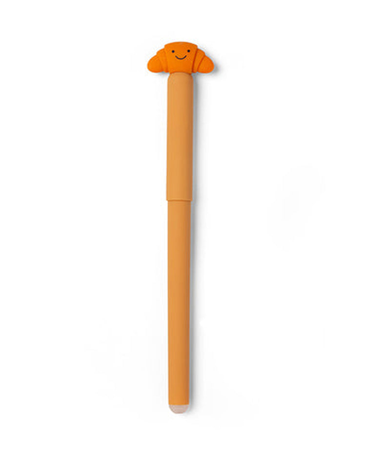 Stylo croissant avec texture réaliste et détails appétissants