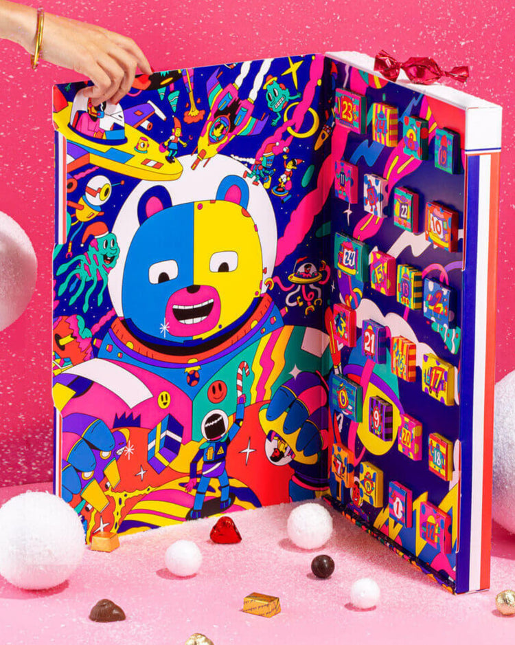 Calendrier de l'Avent avec illustrations colorées et amusantes