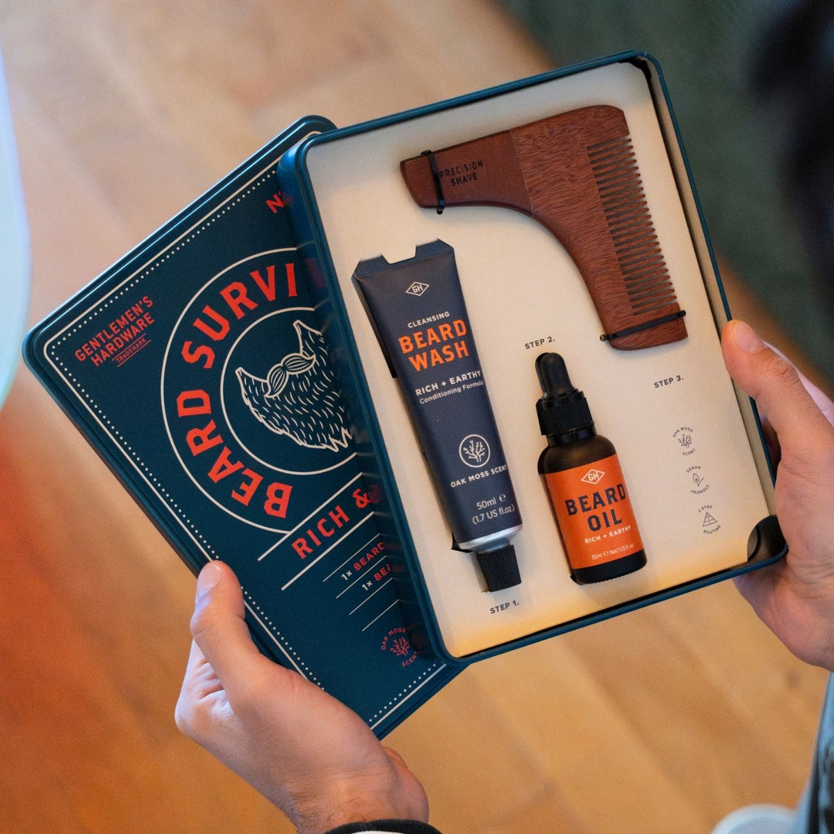 Coffret complet pour barbe avec flacons en verre élégants