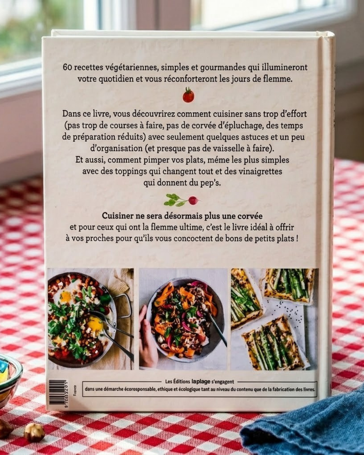 Couverture du livre avec des illustrations colorées de plats