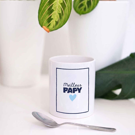 Mug blanc avec inscription 'Meilleur Papy' en noir