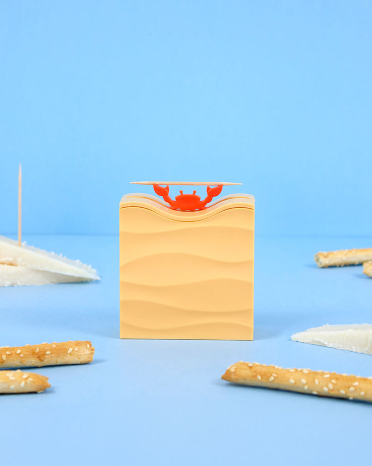 Porte cure-dents en forme de crabe avec pinces ouvertes