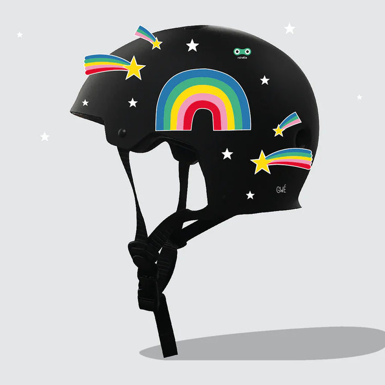 Stickers réfléchissants enfant en forme d'arc-en-ciel sur fond clair.