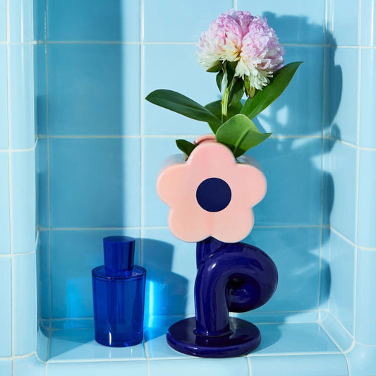Vase Fleur Loop en forme de boucle avec teintes violet et rose