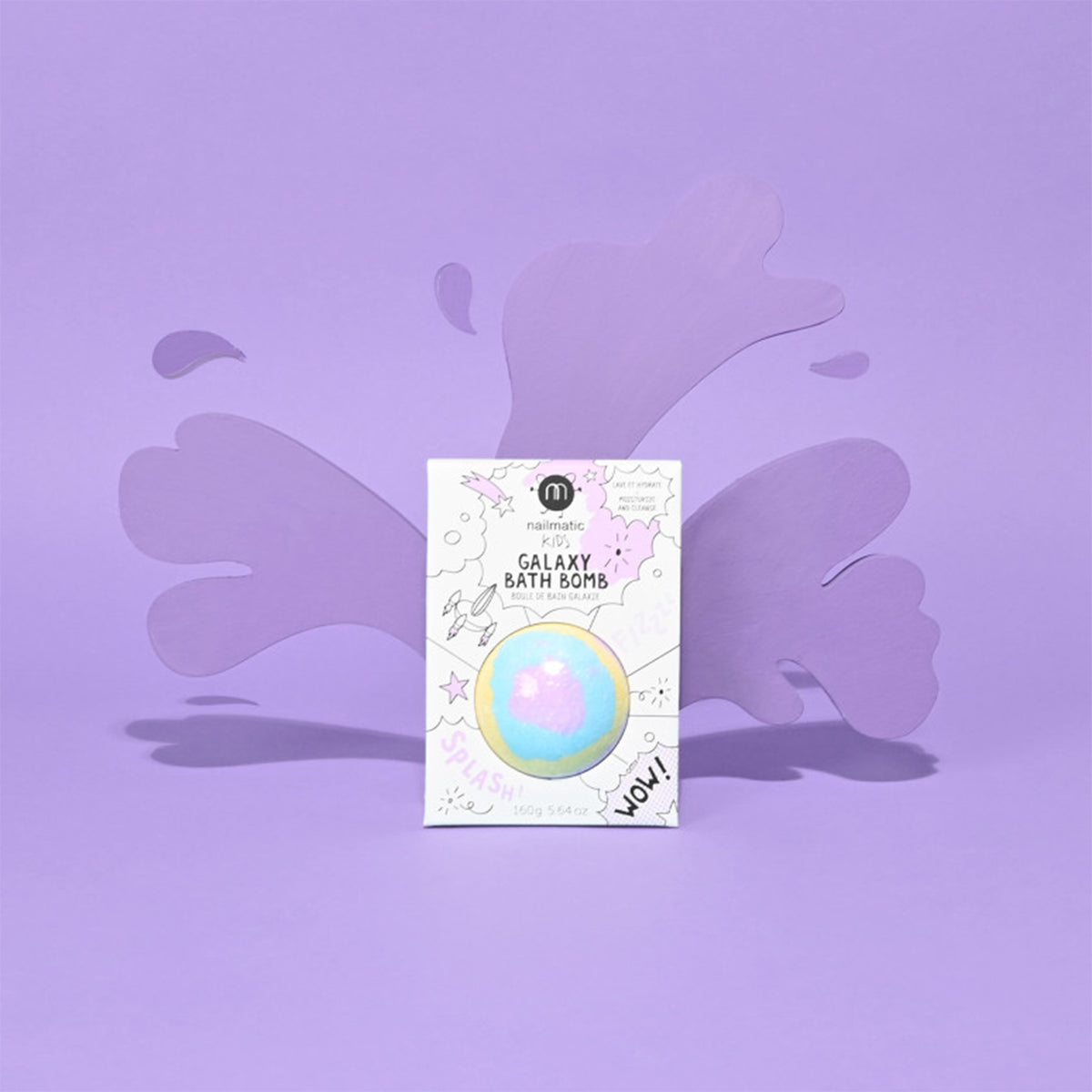 Bombe de bain Galaxy avec motifs étoilés et texture effervescente.