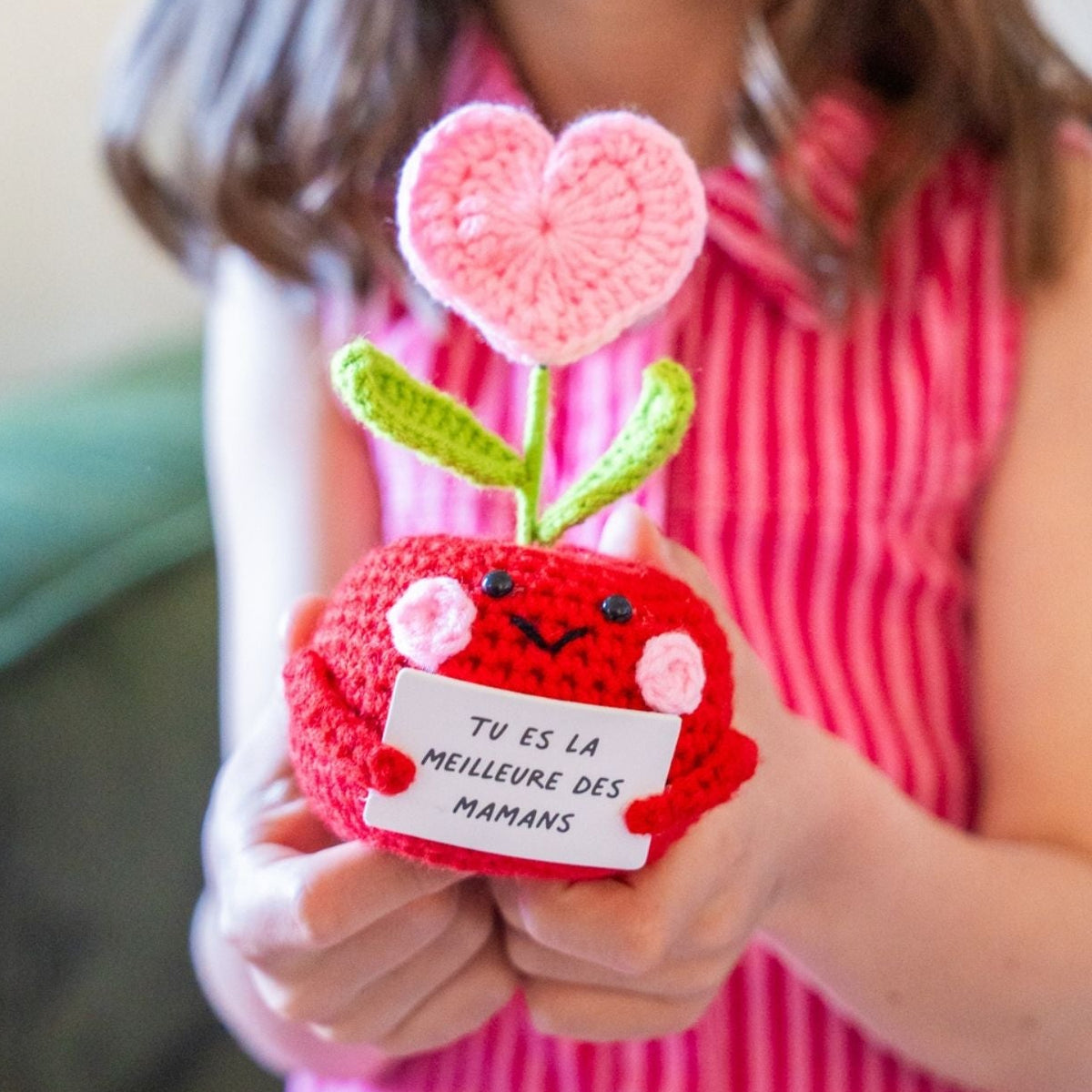 Pomme d'amour en forme de cœur avec message doux pour maman
