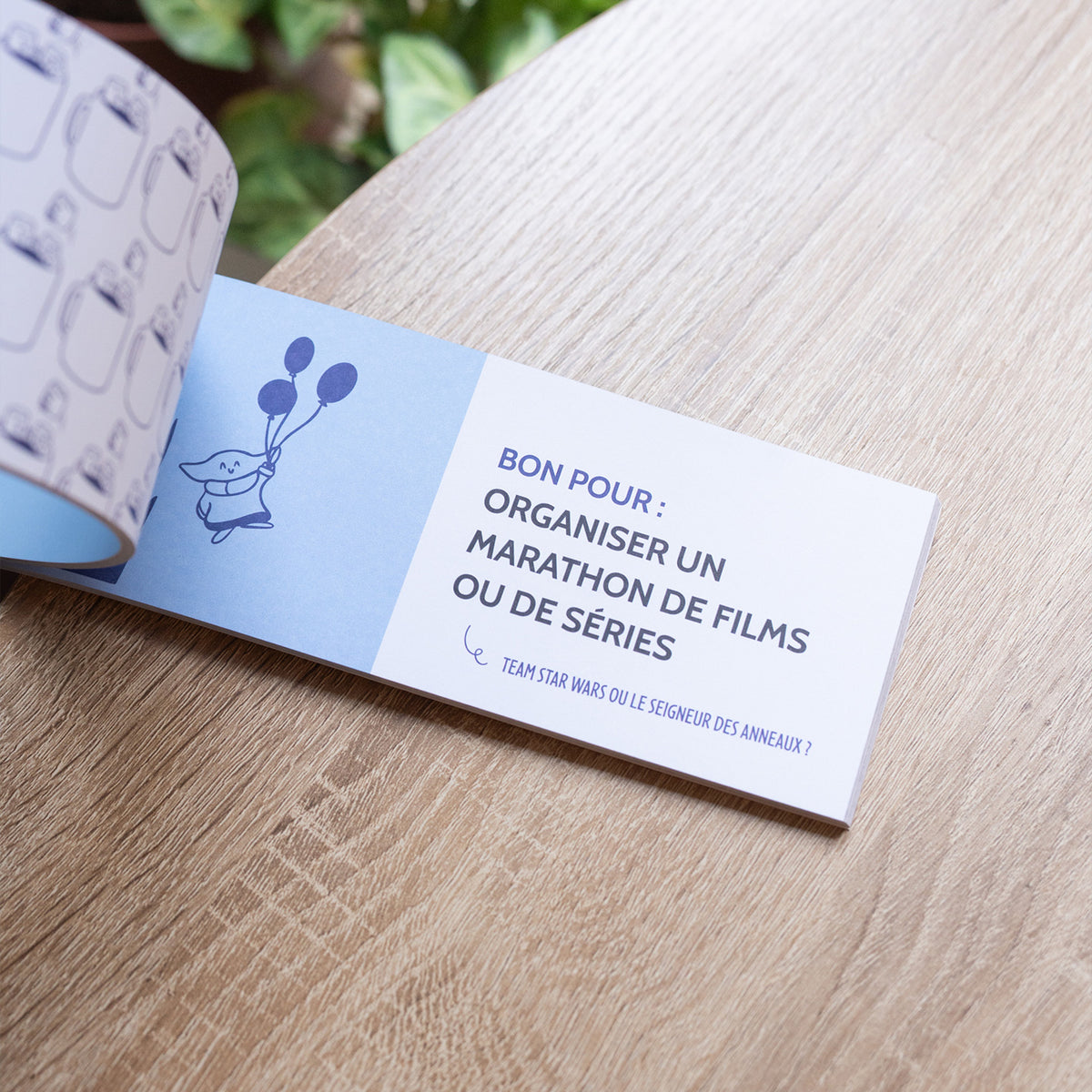 Chéquier pour Papa avec motifs ludiques et couleurs vives.