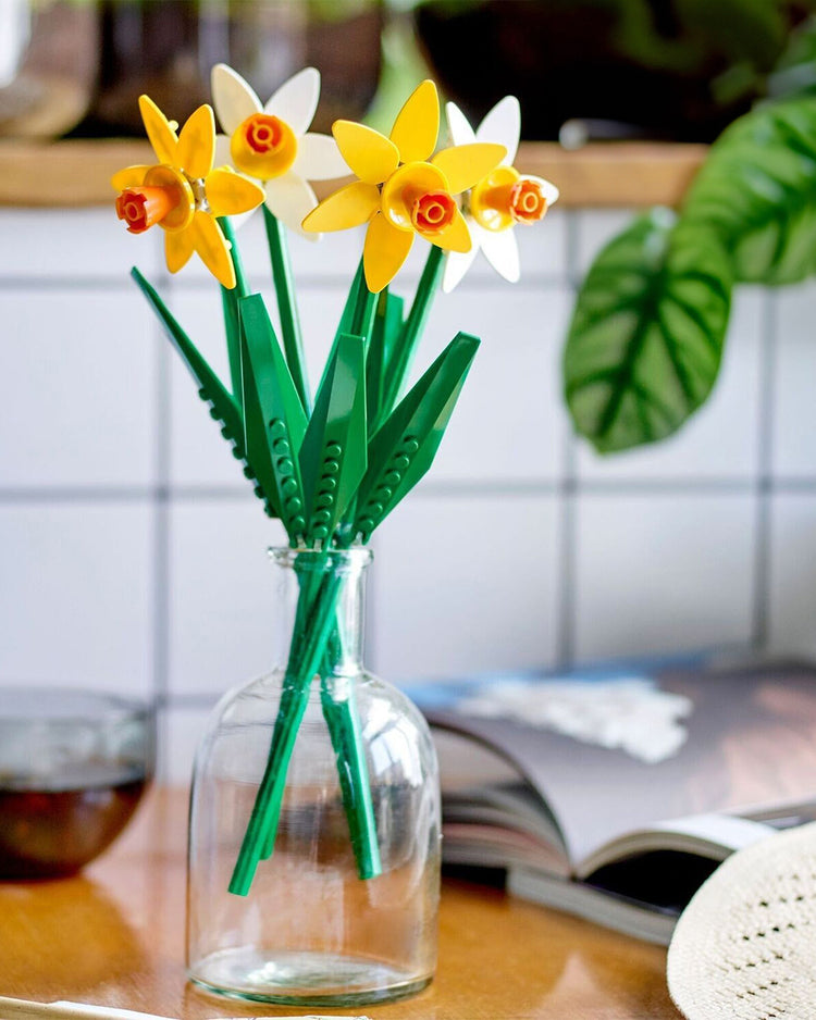 Bouquet de jonquilles Lego avec détails en jaune vif