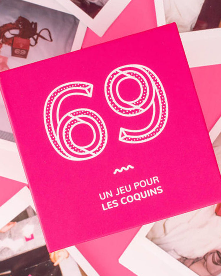 Jeu de société érotique 69 avec cartes colorées et design séduisant.