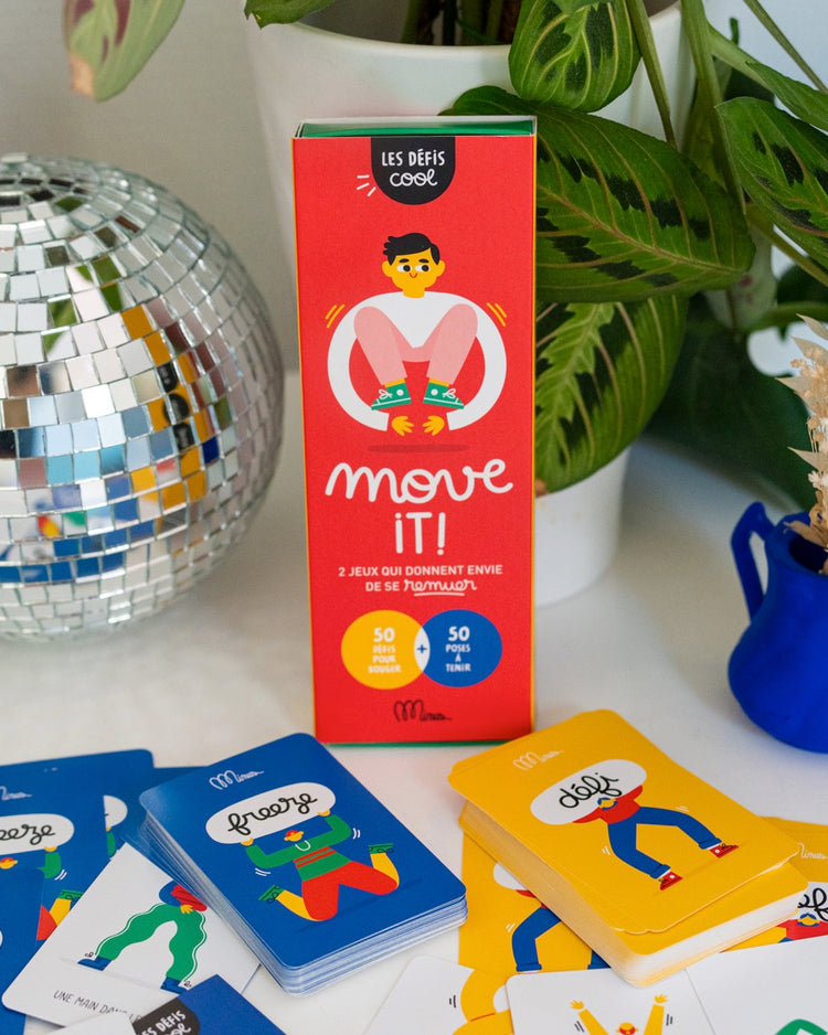 Cartes colorées du jeu Move it avec illustrations ludiques