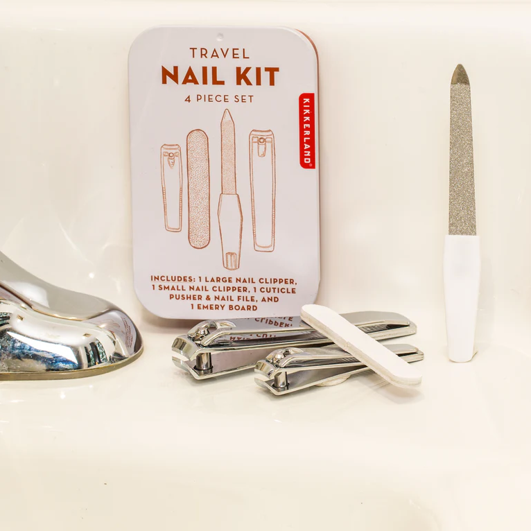 Kit de voyage pour ongles avec accessoires bien organisés