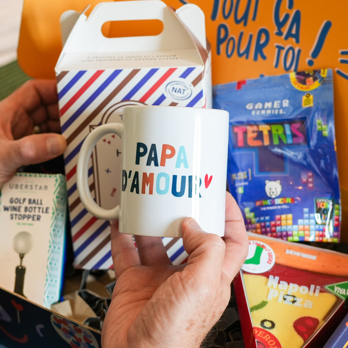 Mug avec inscription 'Papa d'Amour' sur fond blanc
