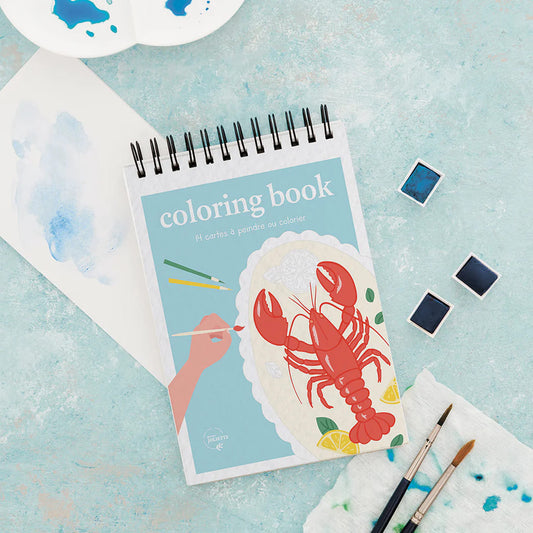 Carnet de coloriage Felicità avec motifs fleuris en gros plan