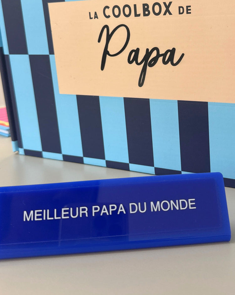 Plaque de bureau avec inscription 'Meilleur papa du monde' en relief