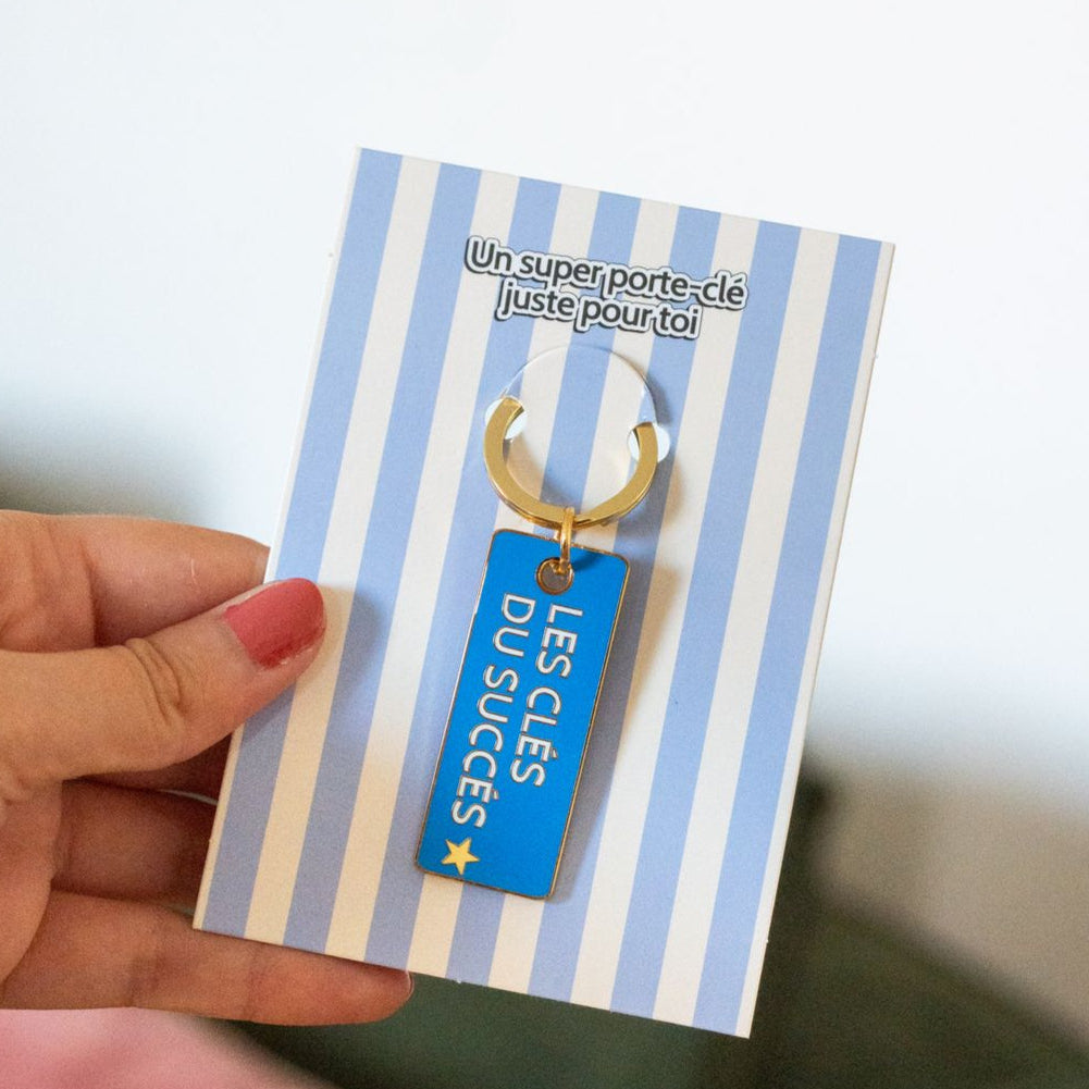 Porte-clés Les clés du succès comme cadeau symbolique pour 50 ans de mariage