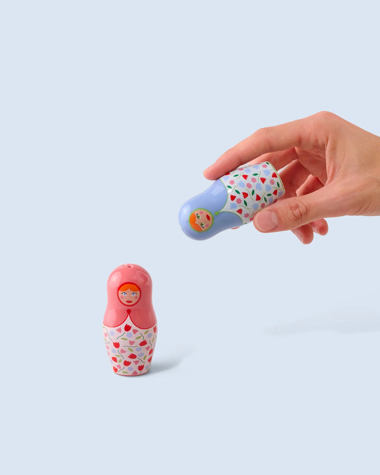 Salière et poivrière en céramique, motifs colorés et ludiques