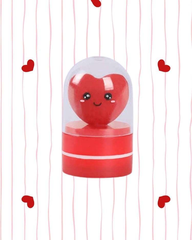 Tampon en forme de coeur avec un design délicat et élégant