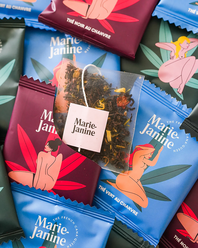Coffret de thés CBD avec dosettes colorées et élégantes.