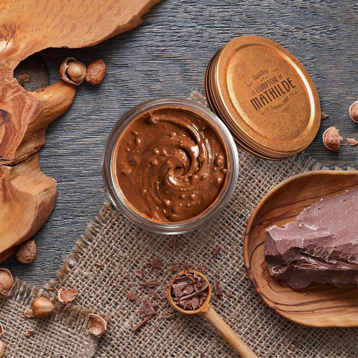Coffret de 4 minis pâtes à tartiner avec étiquettes colorées.